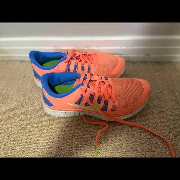 Nike press 5.0 Neon pink runners - Picture 2 of 8